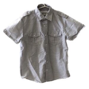 🩸Donating Soon! Gray Button Down Short Sleeve Shirt